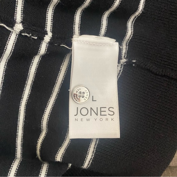 Jones New York Black & White Striped Button Up Sweater/Cardigan Large - Picture 12 of 13